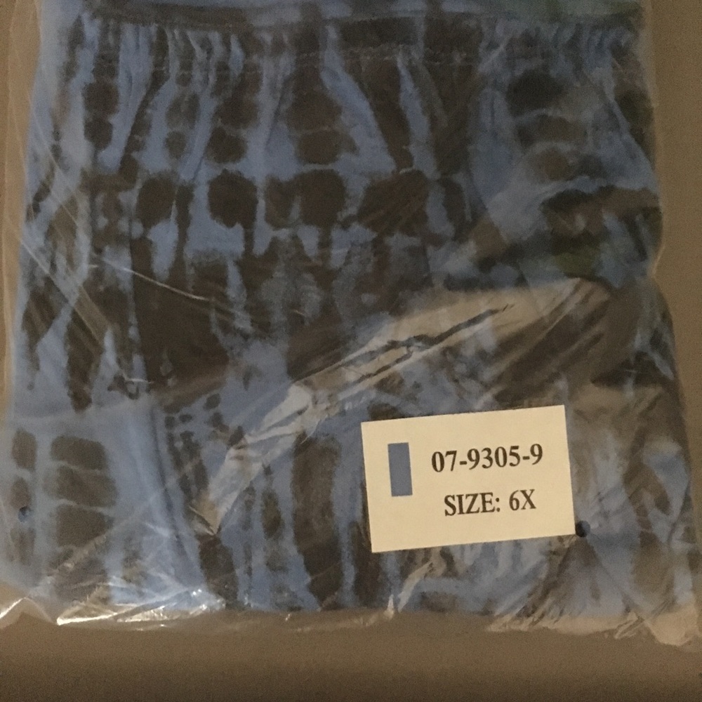 Woman’s tops